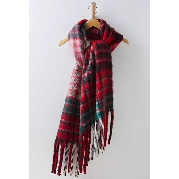 FREE PEOPLE Falling For You Brushed Plaid Scarf / Candy Apple - Picture 2 of 9